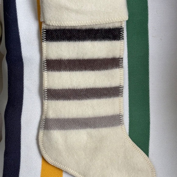 100% WOOL HBC STERLING STRIPES Christmas Stocking. Like NEW! - Picture 3 of 7